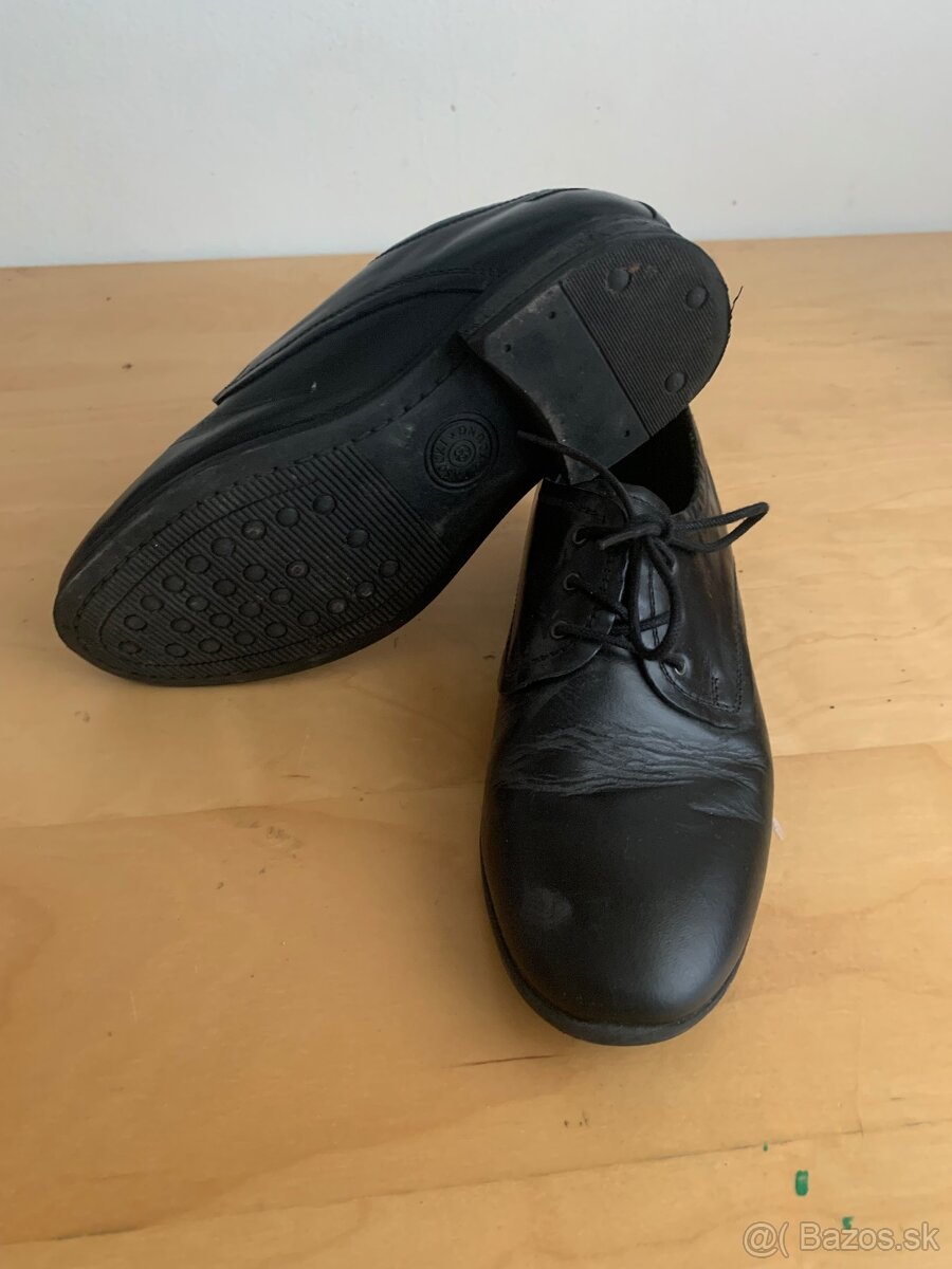 Spoločenské chlapčenské topánky - 4