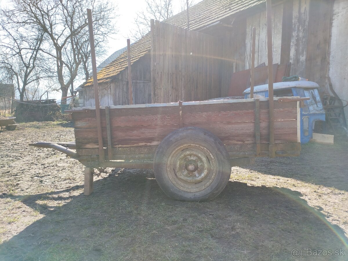 Vlečka a náradie k malotraktoru. - 4