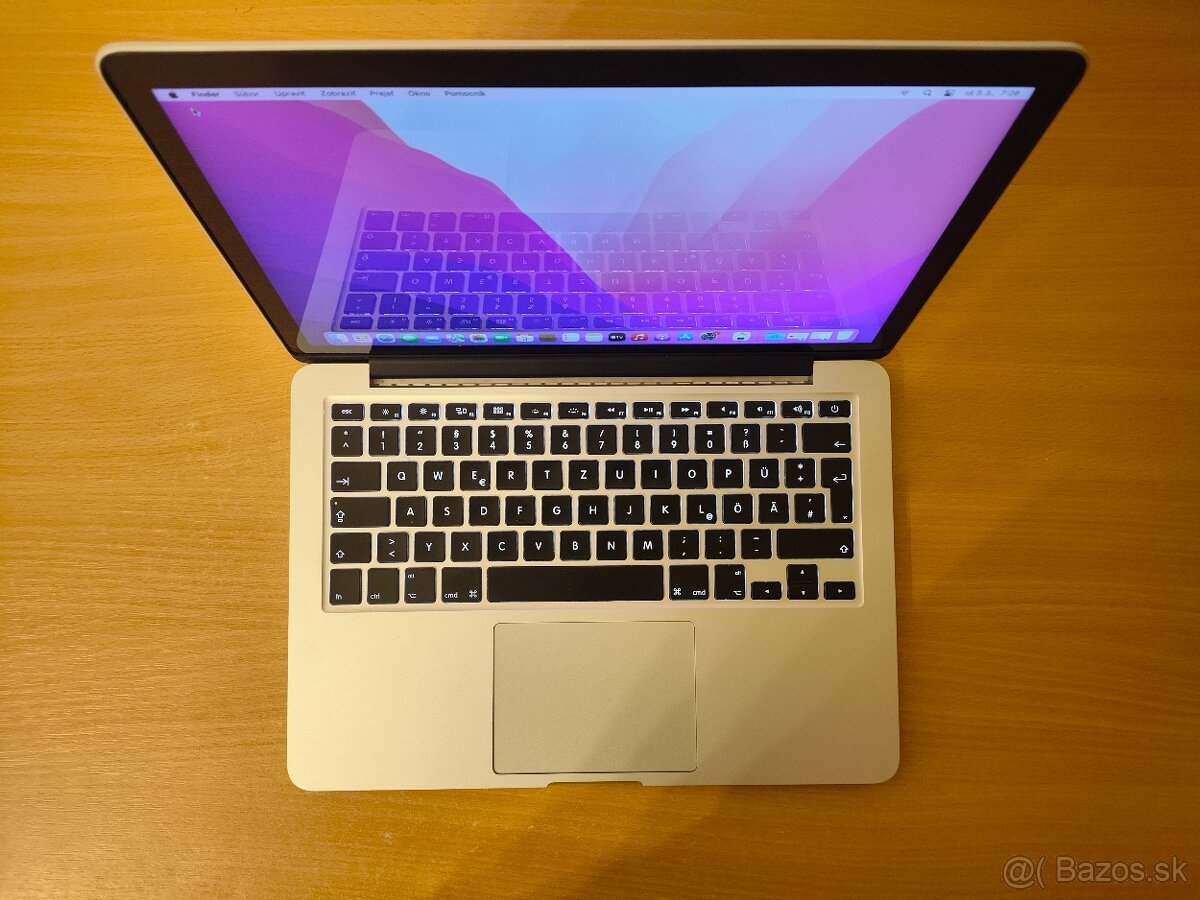 MacBook Pro 2015 | Core i5 • 8GB • SSD - 4