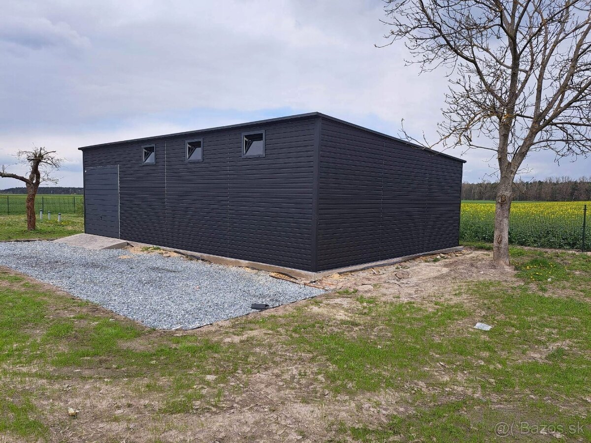 Plechová garáž 12x8m vyklopna brána. - 4