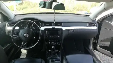 Škoda Superb 2.0tdi 103kw - 4