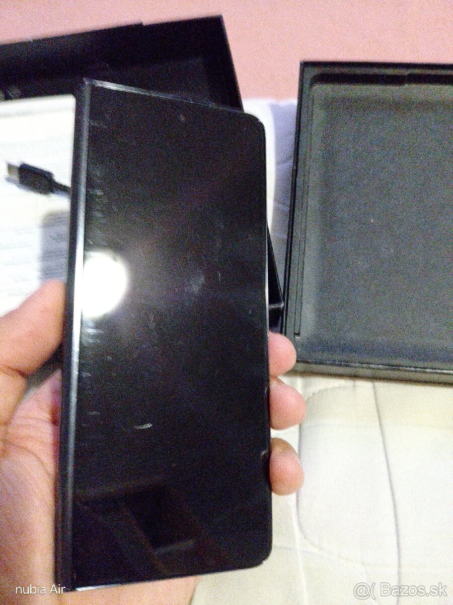 Predám fold Samsung fold 5 00 gigabyte 12 giga RAM - 4