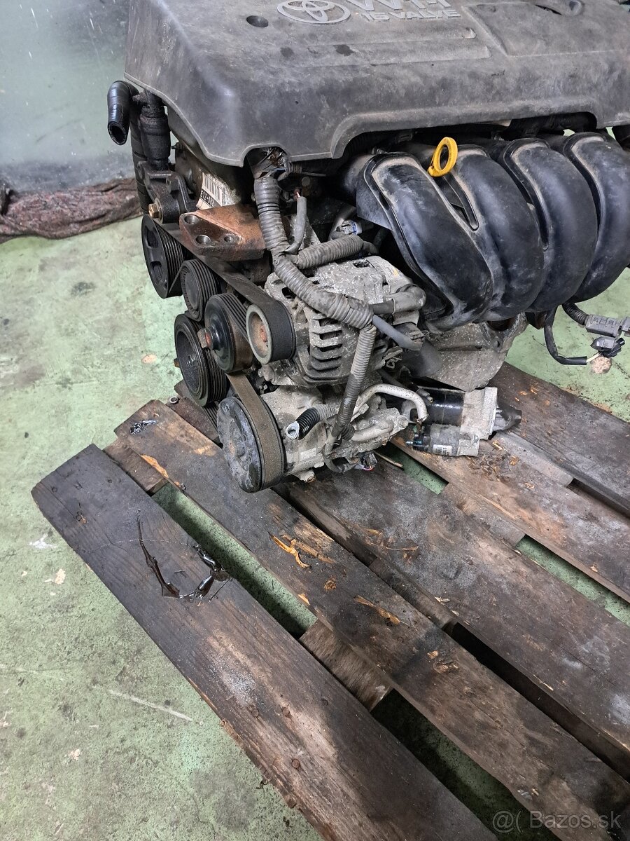 Motor 1ZZ-FE Toyota Corolla Verso 1.8 VVT-i 95kW - 4