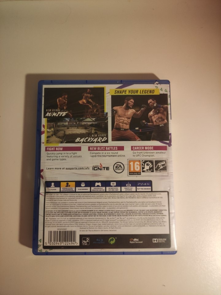 UFC4 na PS4 - 4