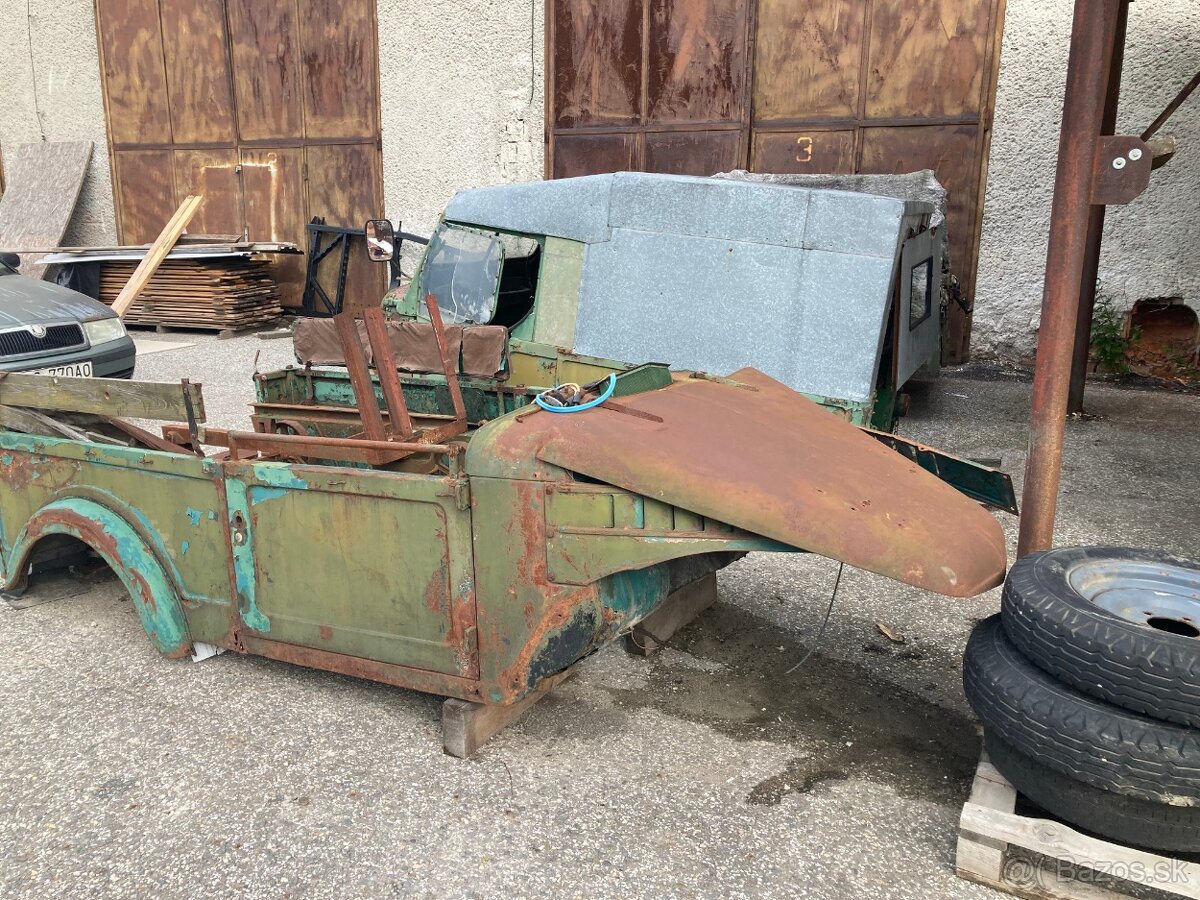 GAZ 69 predám dve karosérie - 4