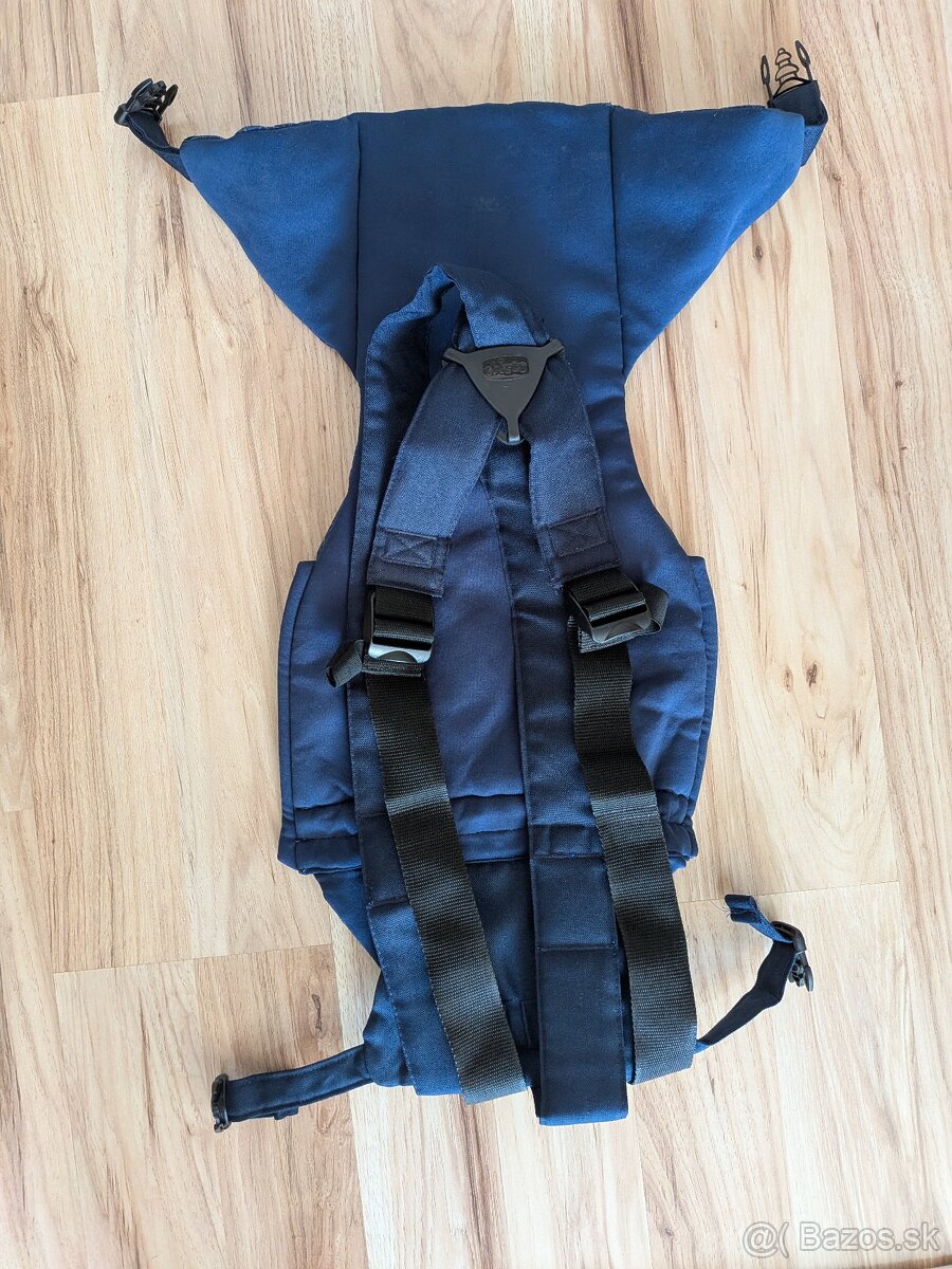 Predám ergonomický nosič Chicco EasyFit - 4