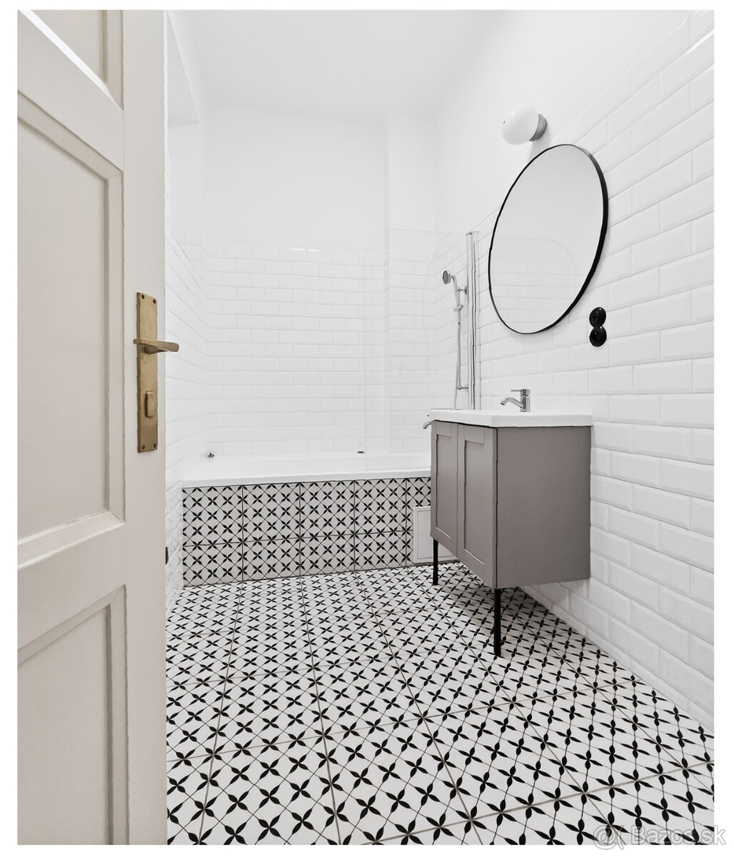 PRIAME CENTRUM BB / VLASTNÝ DVOR / 3i byt BB / 90 m2 - 4