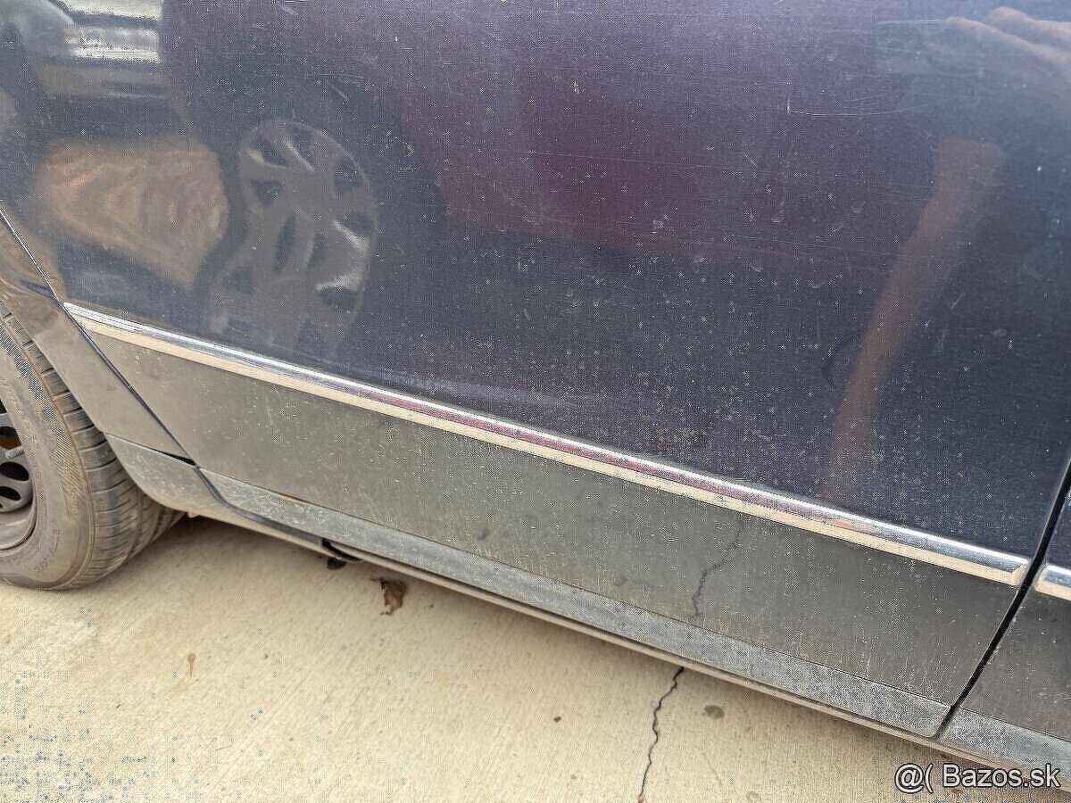 Rozpredam VW Passat B6 Combi 2.0 TDI 103kw JLV - 4