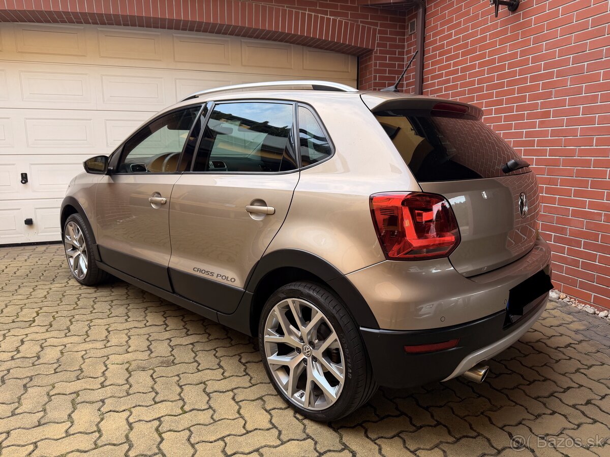 VW CROSSPOLO 1.2 TSI 81kW AUTOMAT - 4