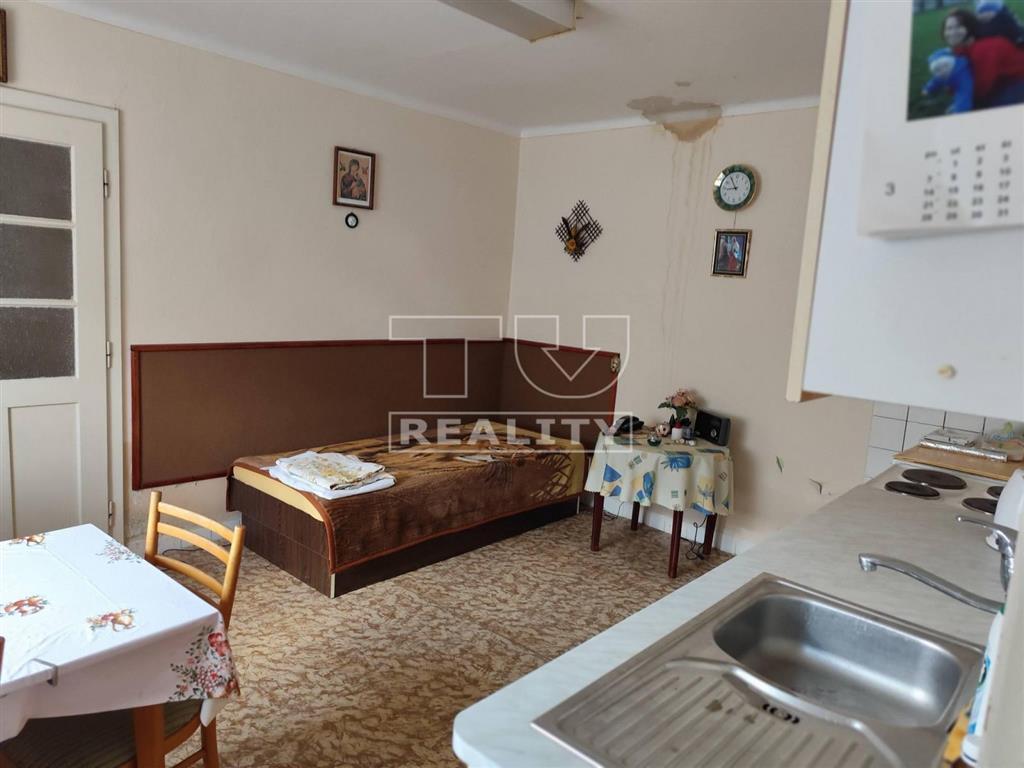 Častkovce chalupa v srdci Považia - 4