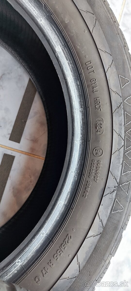 Predám 2ks pneu zimné Continental 225/55R17C - 4