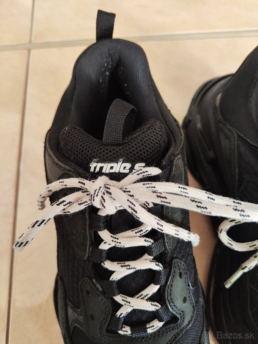 Balenciaga Triple S - 4