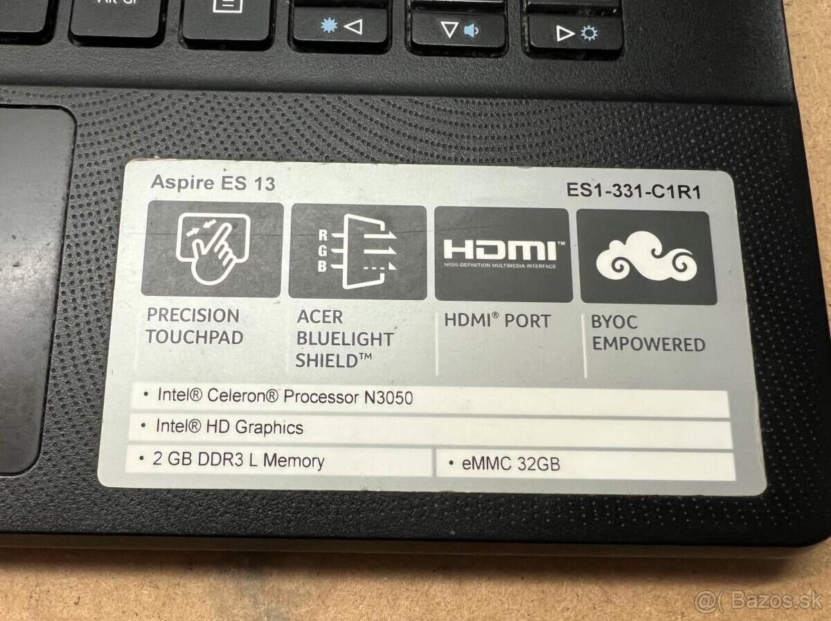 Predám notebook Acer 13,3"Aspire ES 13 na diely - opravu - 4
