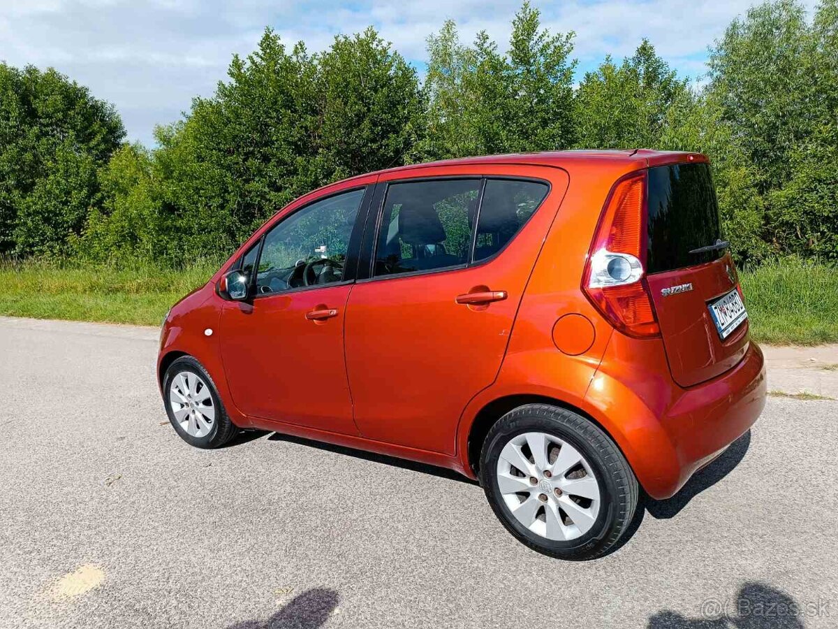 Predám auto Suzuki Splash oranžová farba - 4