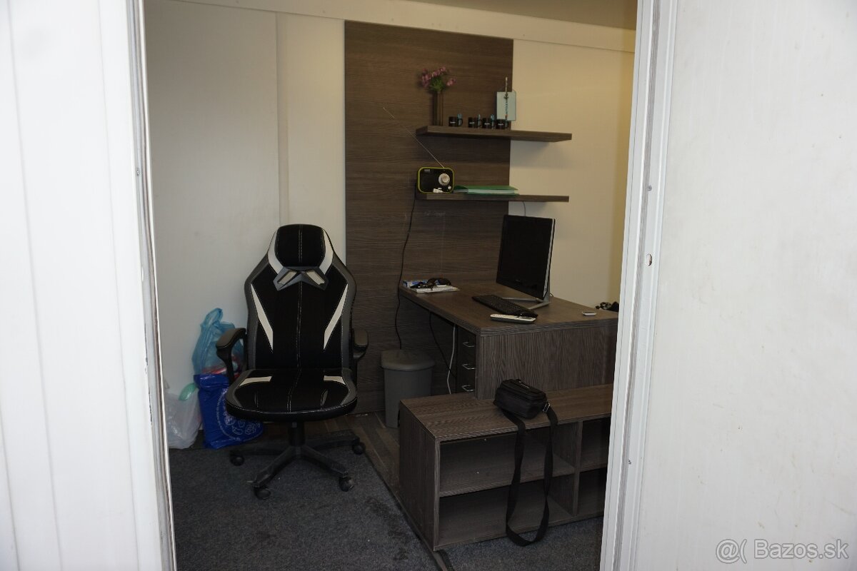 Unimobunka - kancelária - 4