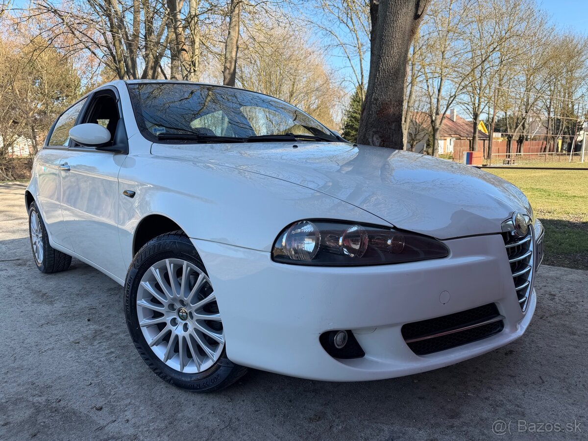 Alfa Romeo 147 1.6 - 4