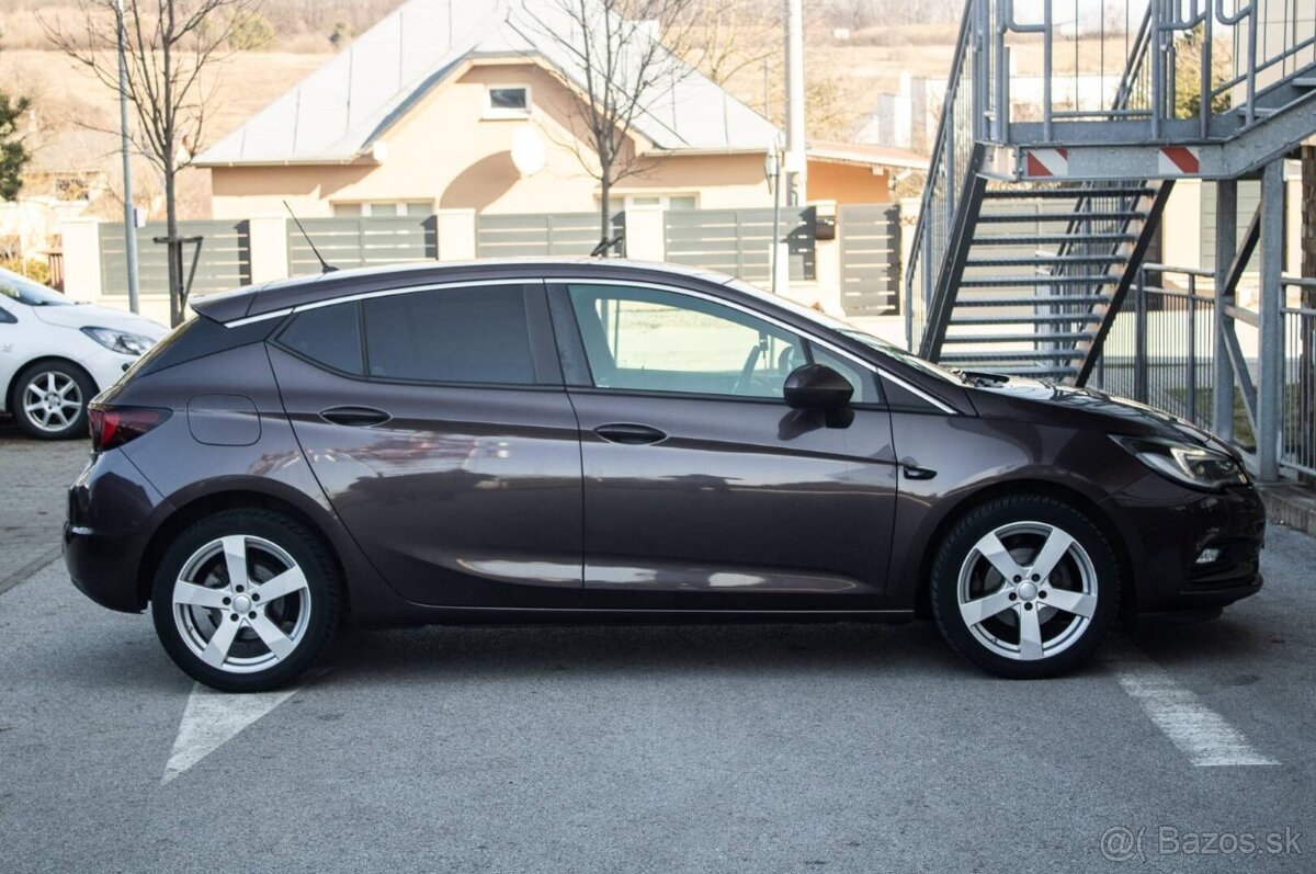 Opel Astra 1.4 Turbo Dynamic, 92kW (2017) - 1. majiteľ - 4