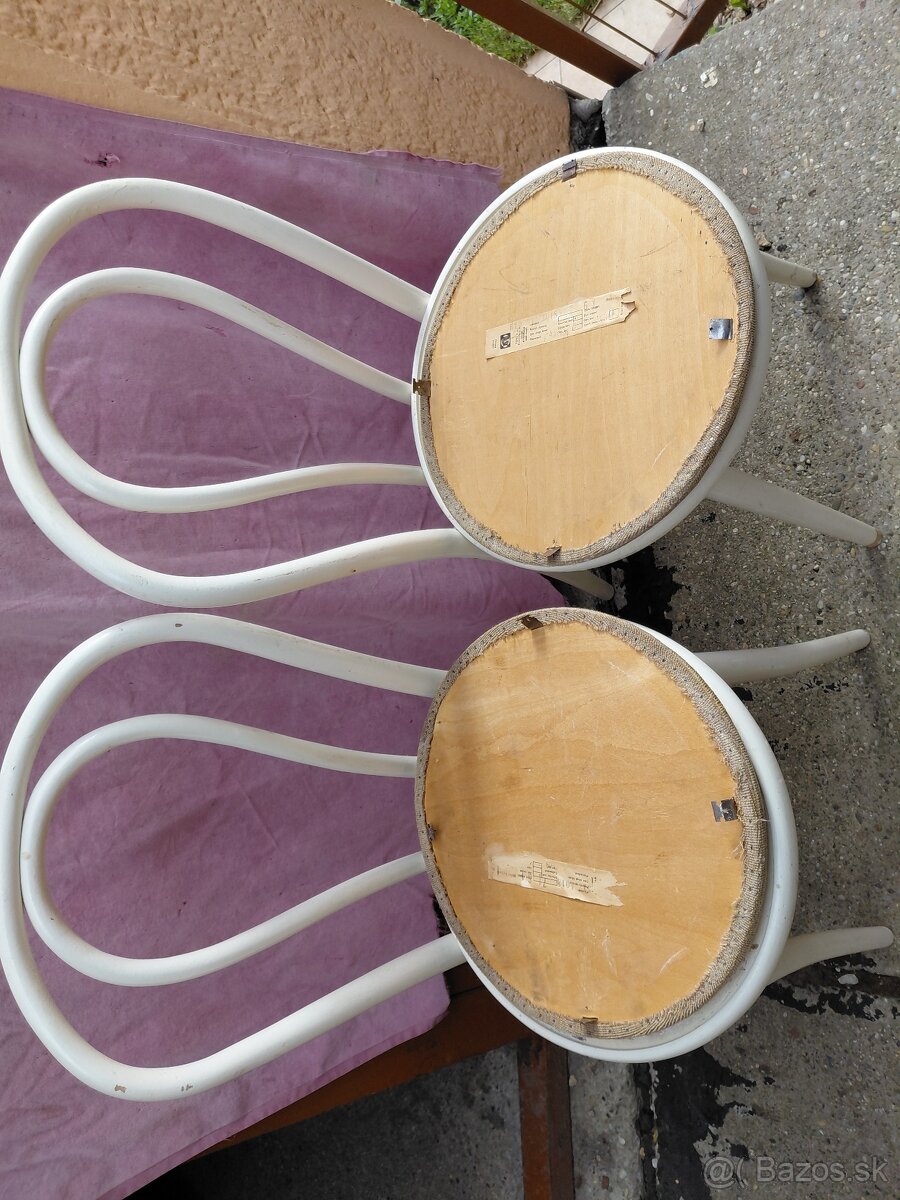 4 STOLICKY THONET - 4