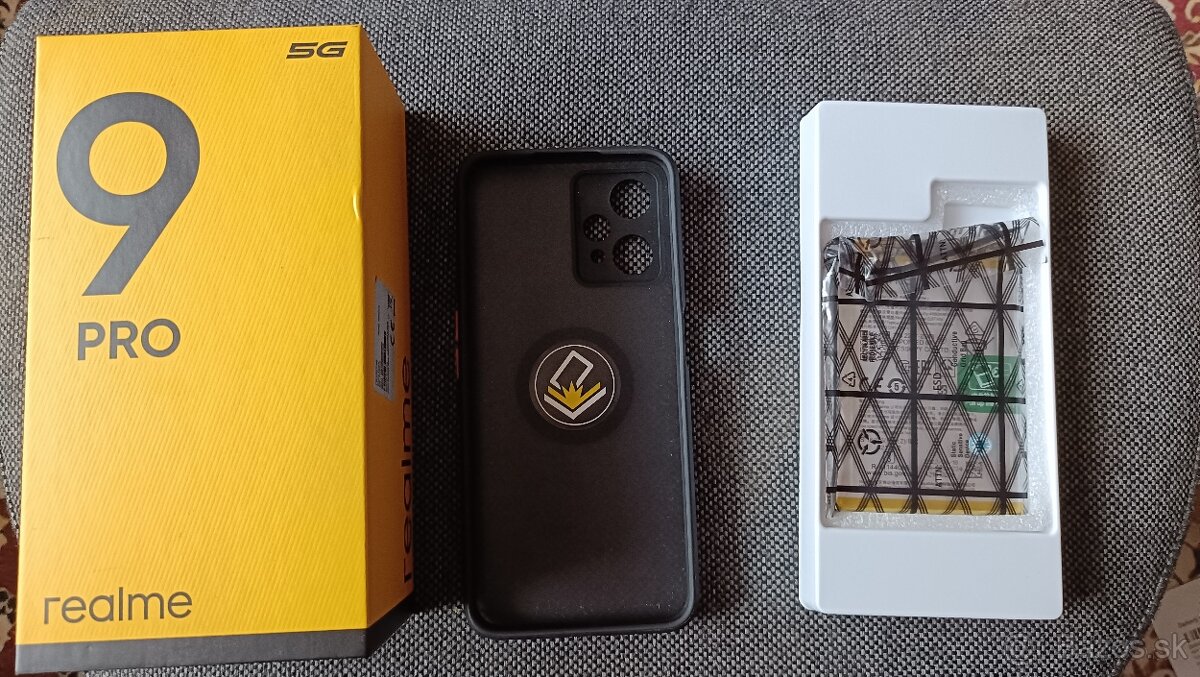 Realme 9 Pro 8GB/128GB + náhradné diely - 4