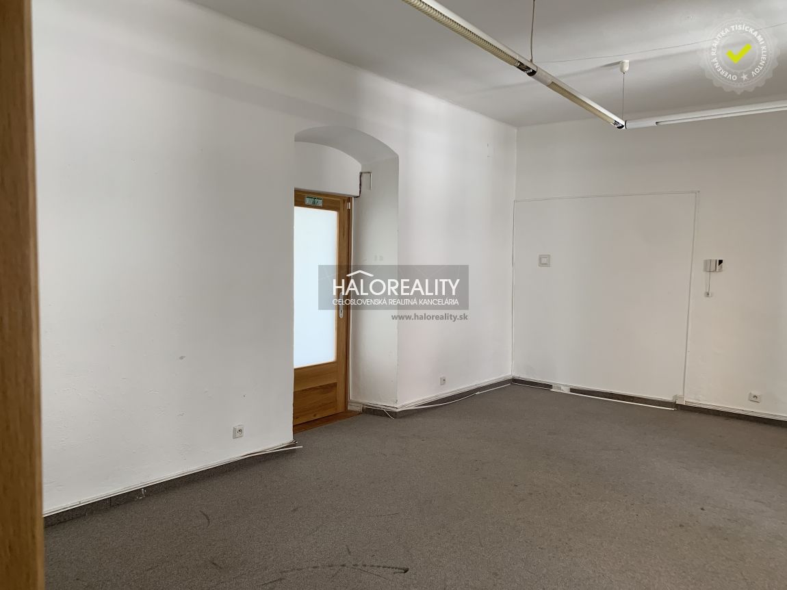 HALO reality - Prenájom, kancelársky priestor Banská Bystric - 4