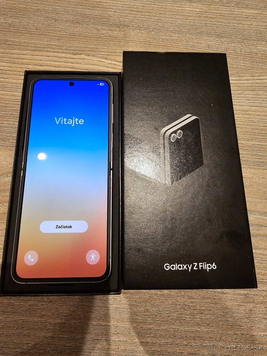 Samsung Galaxy Flip 6 256GB - 4