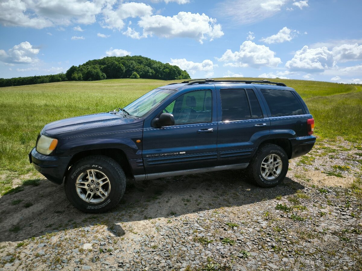 Jeep Grand Cherokee - 4