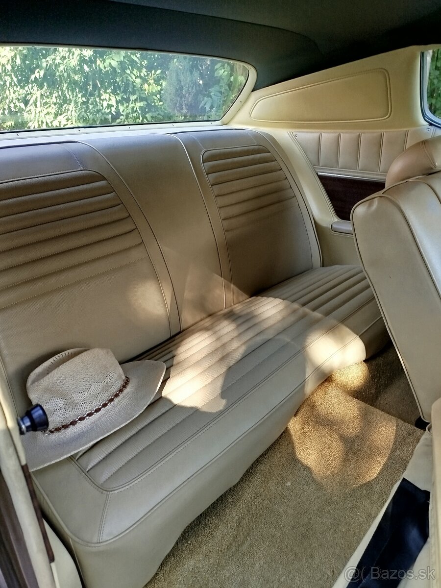 Predám Dodge charger SE - 4