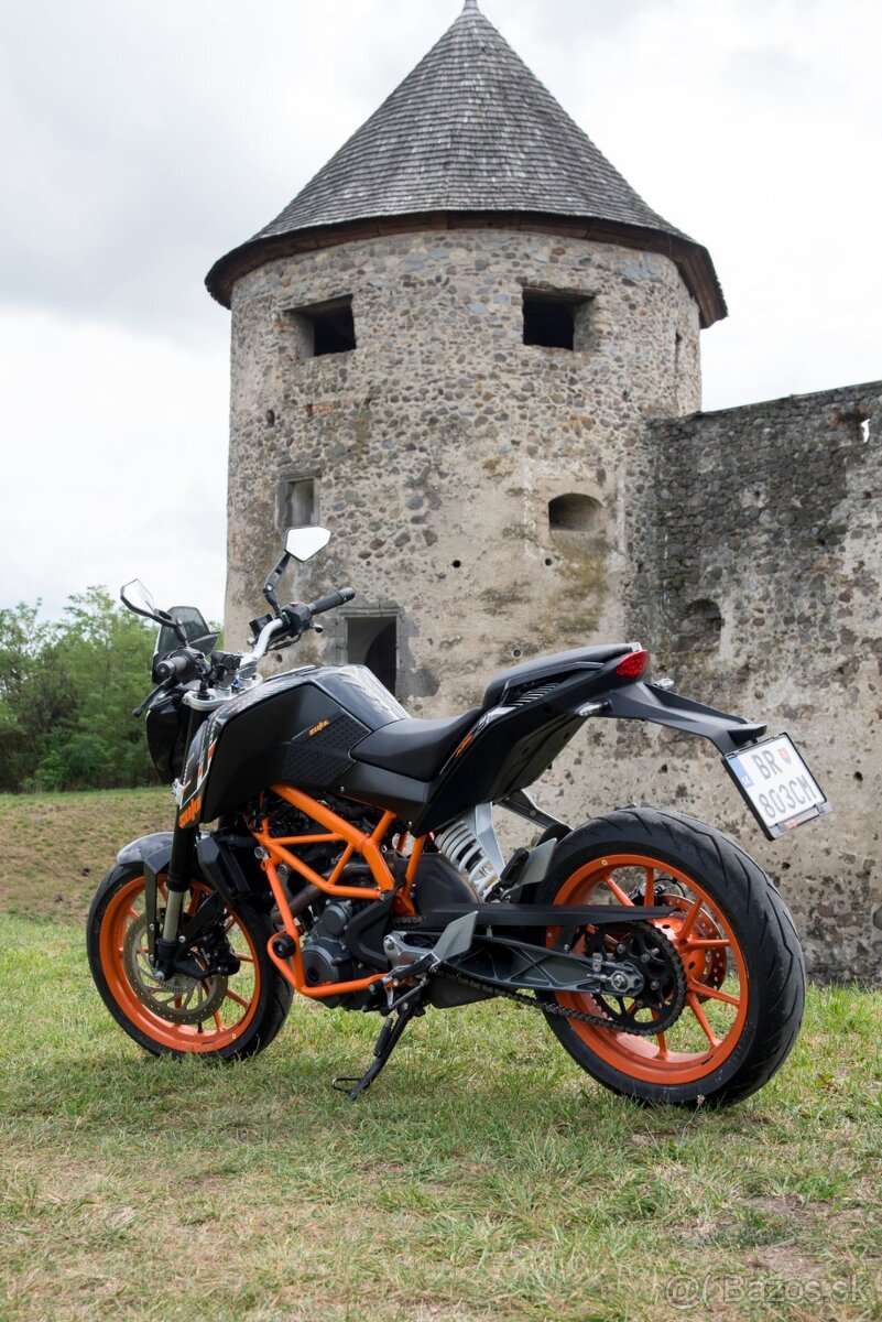 KTM Duke 390 - 4