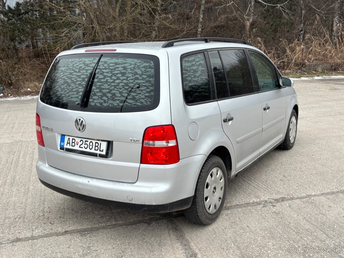 Volkswagen Touran 1.9TDi - 4