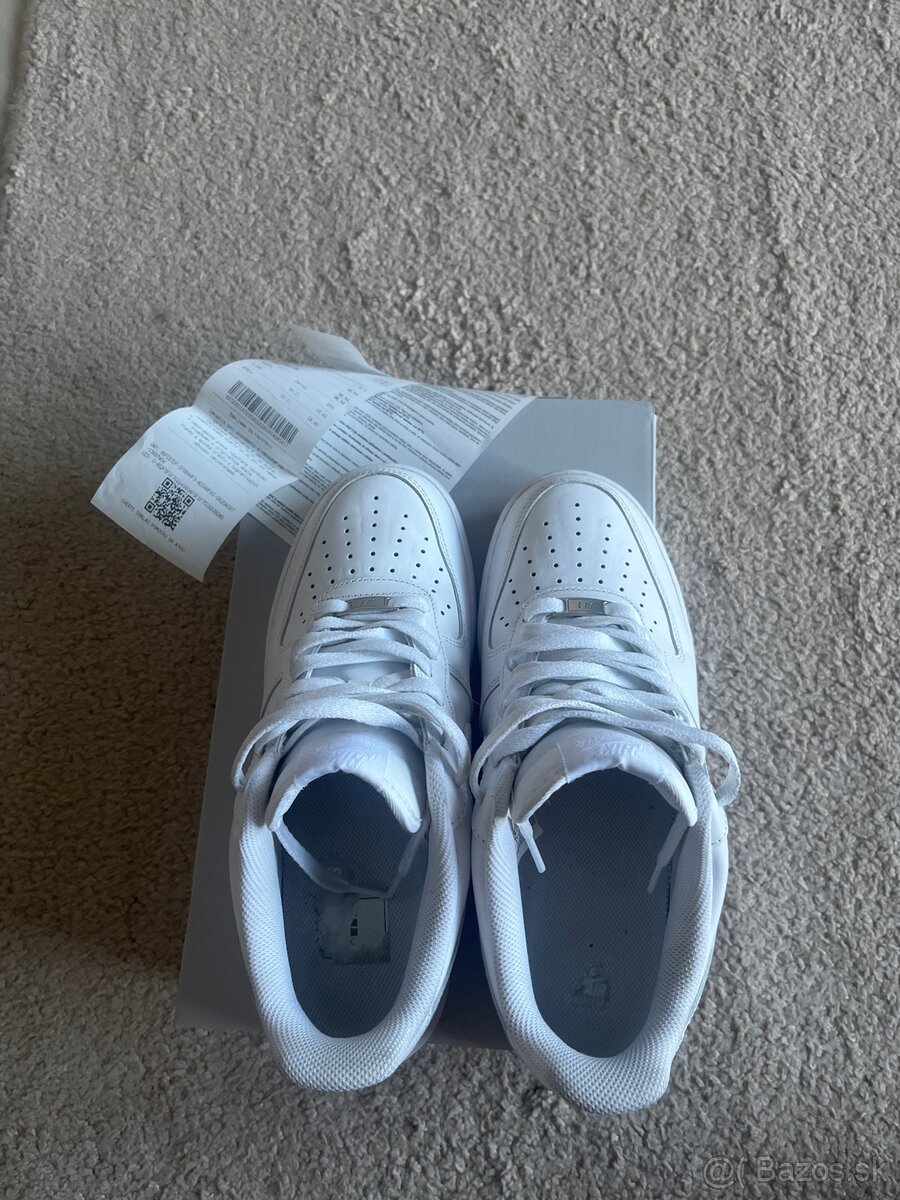 Nike Air Force 1 - 4