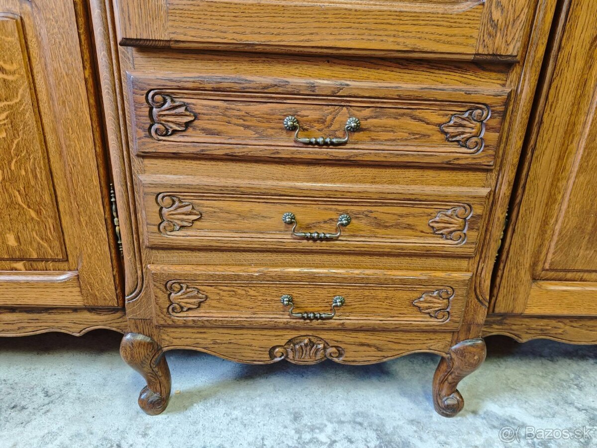 Starožitná skriňa - 4