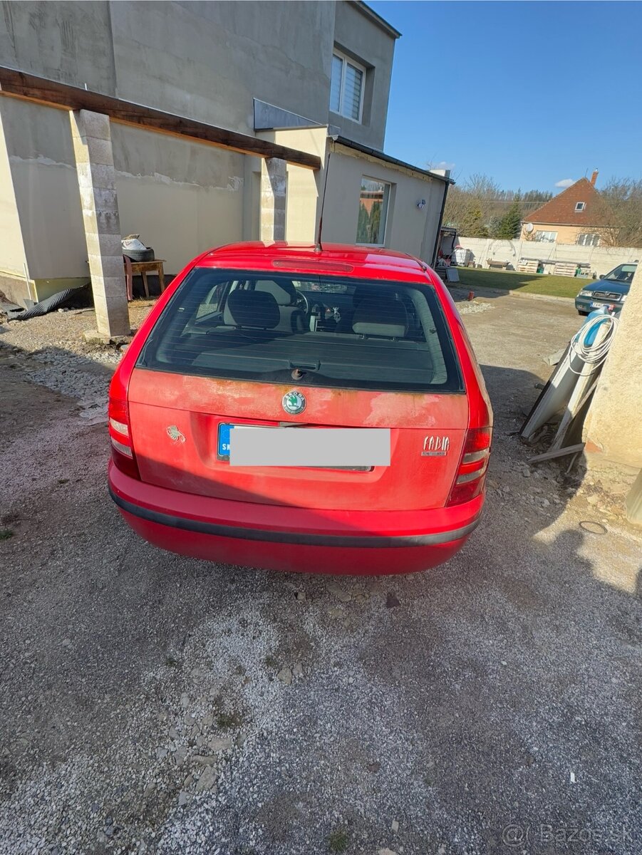 Skoda Fabia - 4