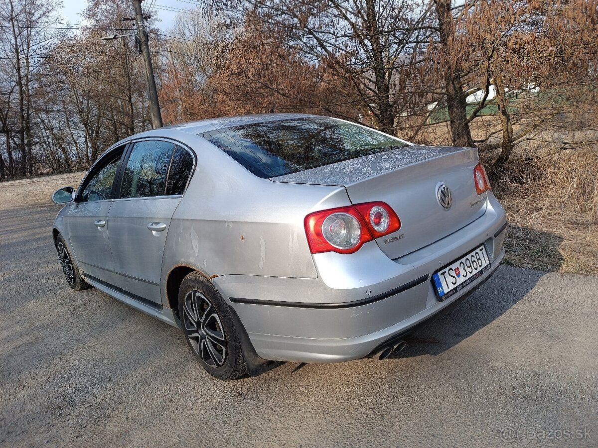 VOLKSWAGEN PASSAT B6 - 4