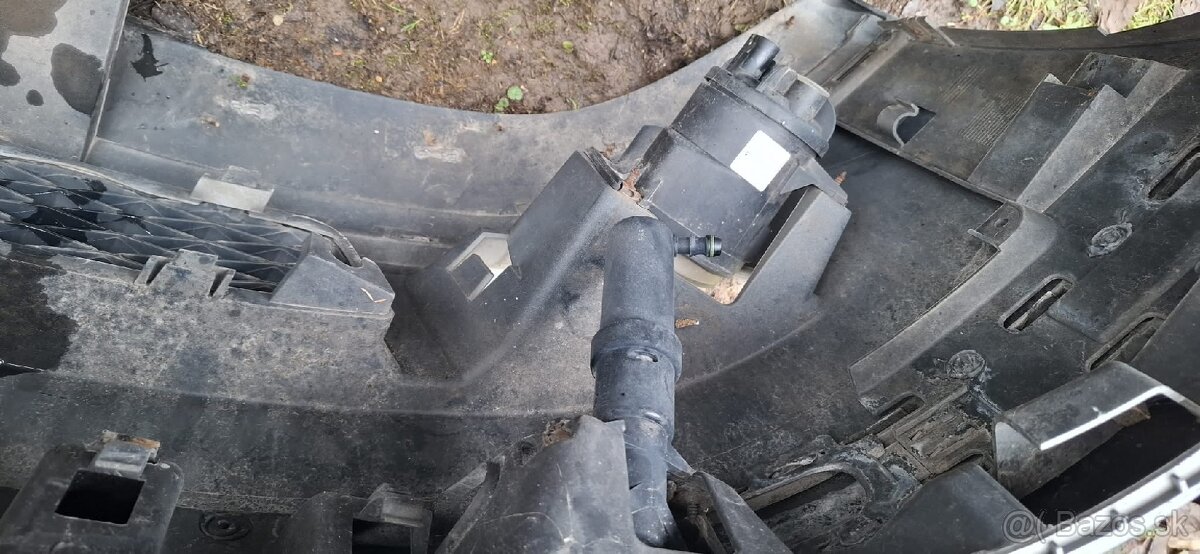 Predný nárazník Ford Galaxy MK2 2000 - 2006 - 4