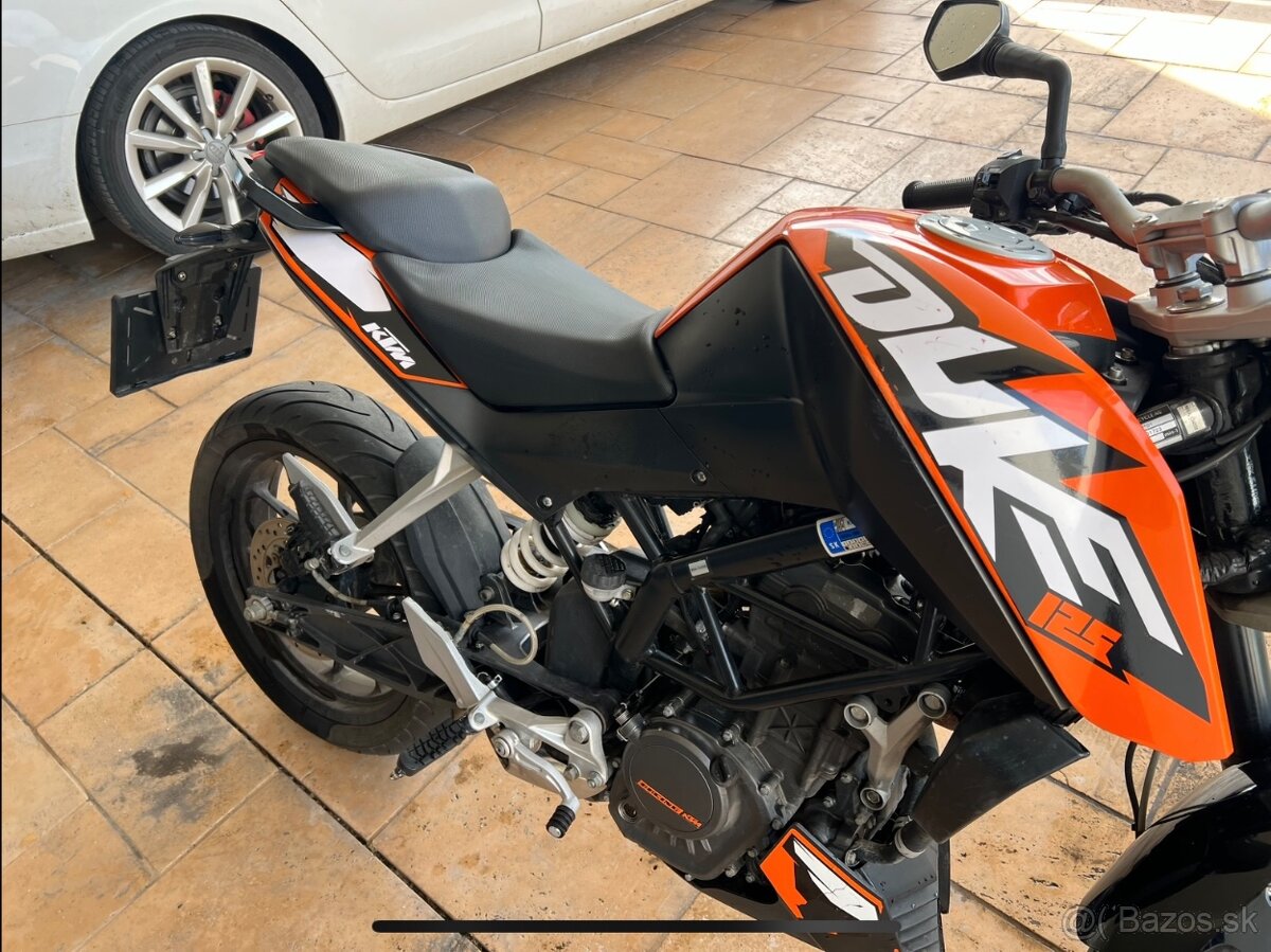 KTM Duke 125