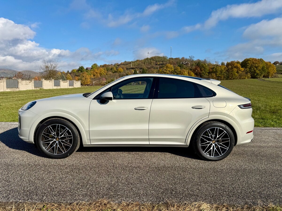 Porsche Cayenne Coupe E-Hybrid - 4