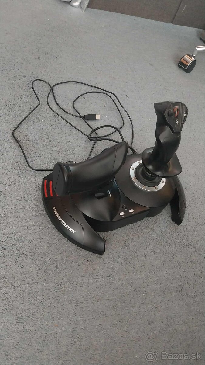 Thrustmaster T.Flight Hotas X - 4