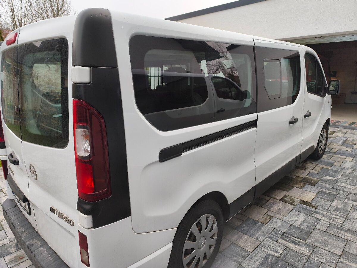 Opel Vivaro Biturbo 9 mieste 88kw - 4