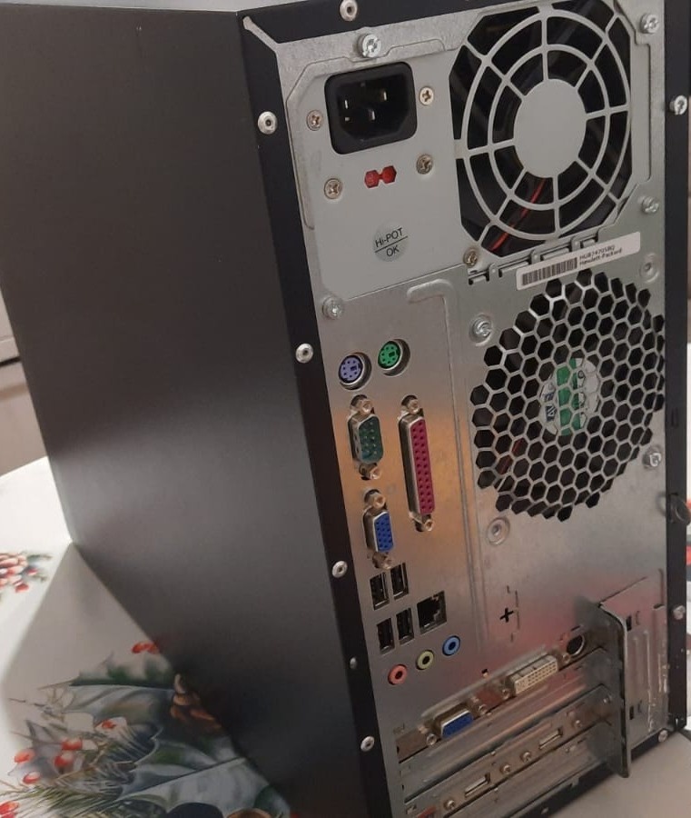 Predám HP Compaq dx2300 Microtower / Win 7 - 4