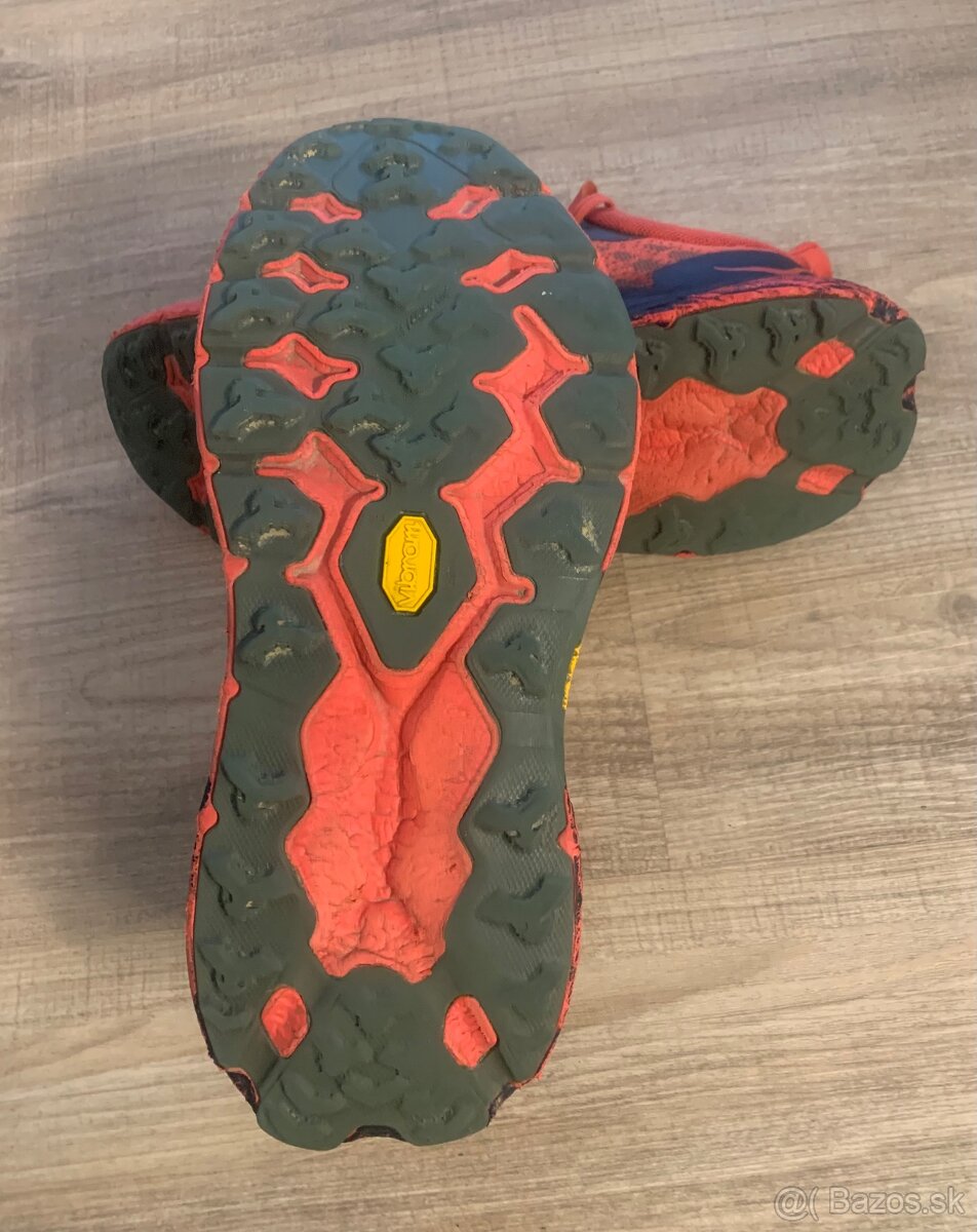 HOKA Speedgoat 5 GTX - 4