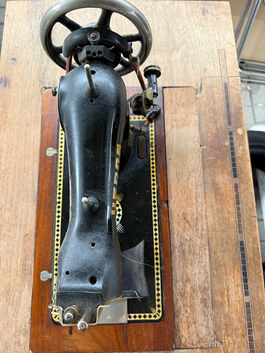 HEROS šijačí stroj - 4