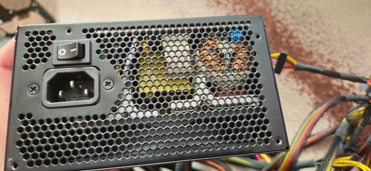 Cooler Master GX Bronze 750W power supply. - 4