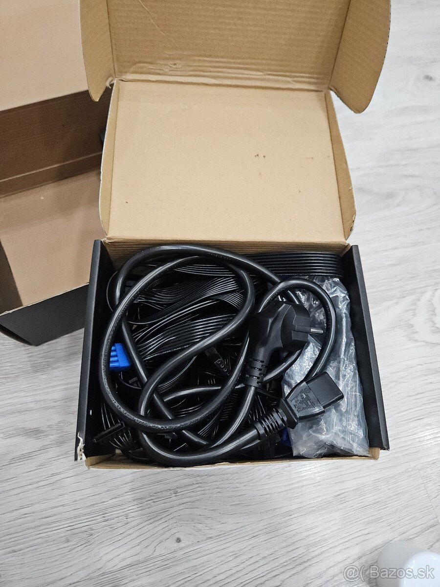 SilverStone ST1000-PTS - 4