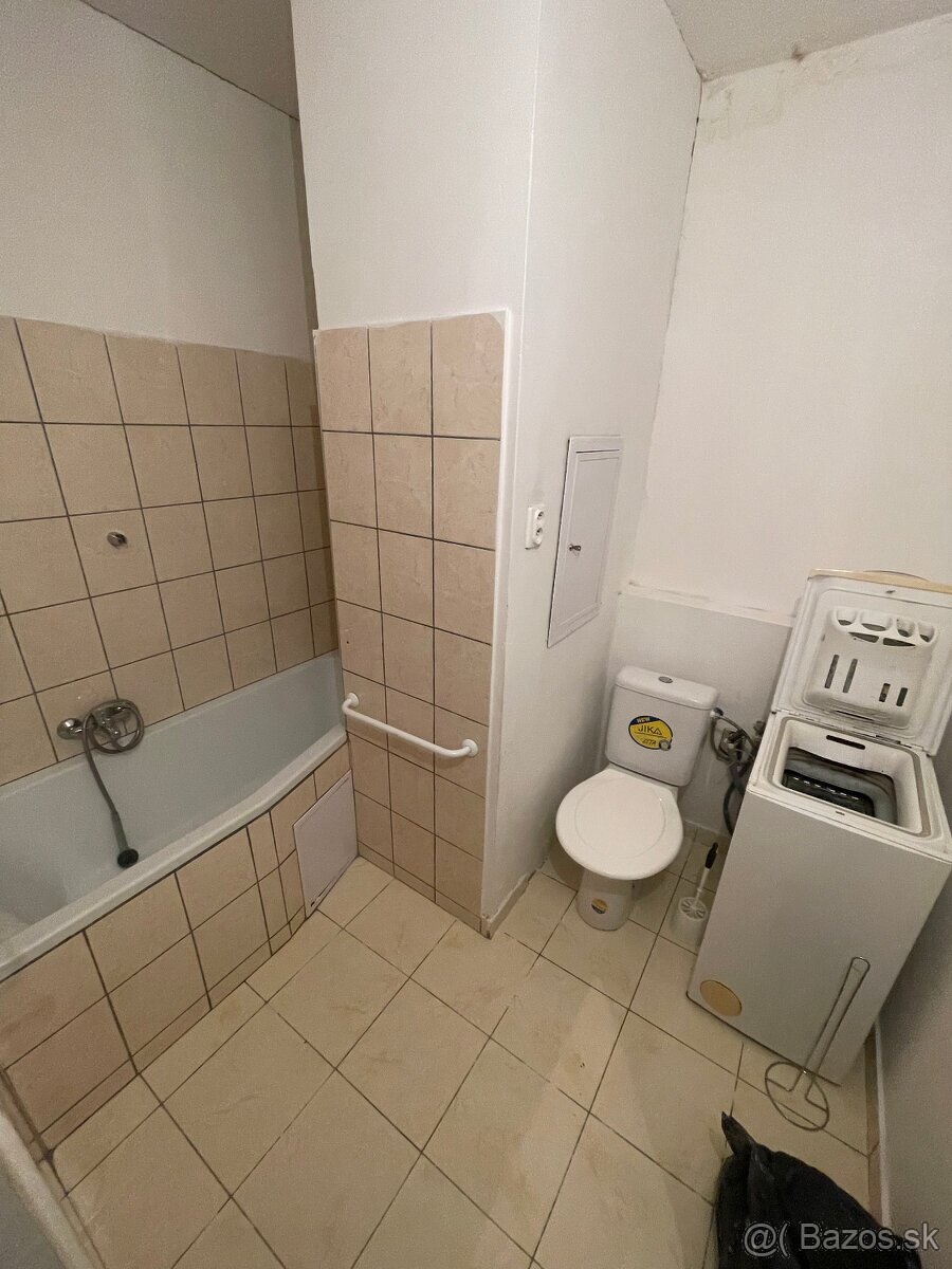 MH287-Na predaj garsónka s balkónom - 4