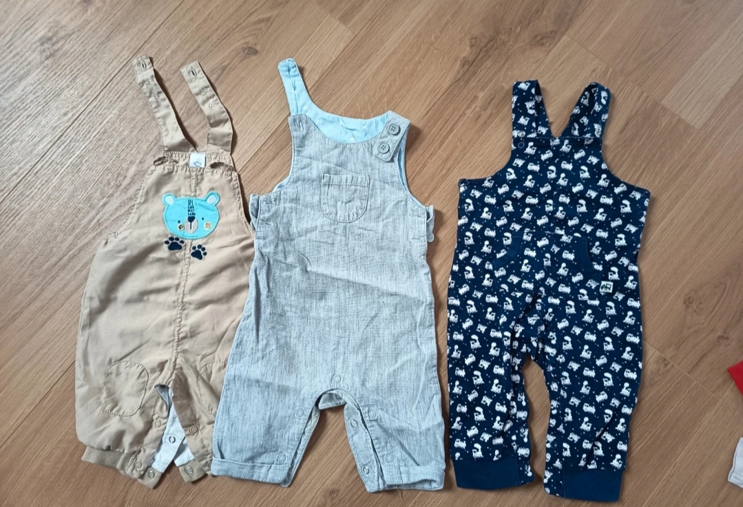 Veľký box oblečenia 68 - 4