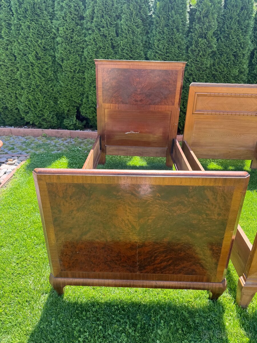 Staré postele ,kus 25€ - 4