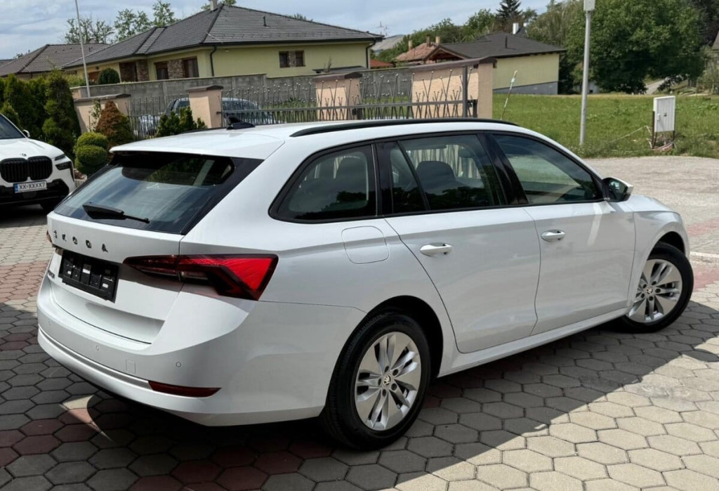 Škoda Octavia Combi 2023 - 4