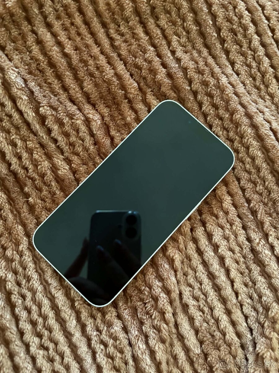 Iphone 13 - 4