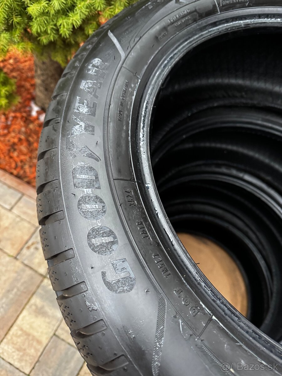 Zimné pneu 235/55 R19 105H - 4