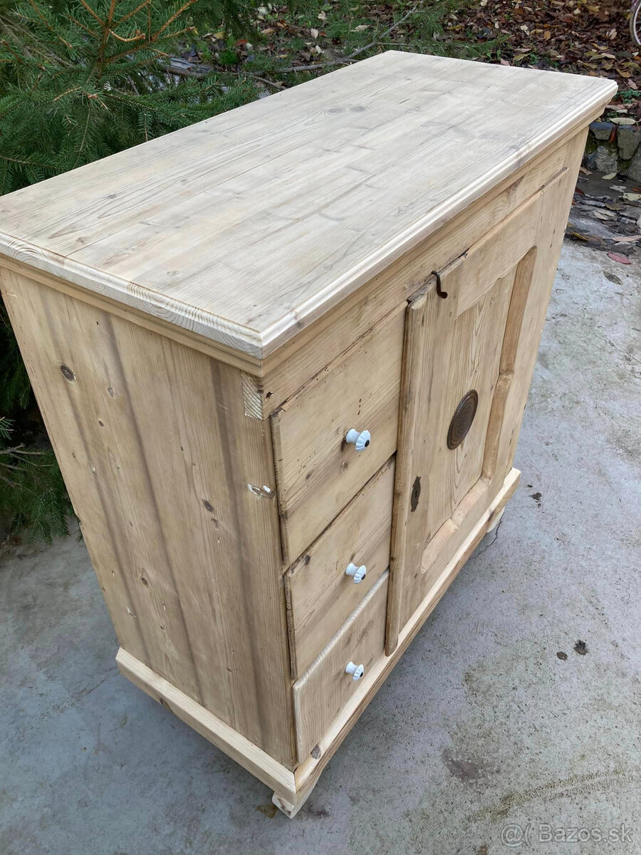 Potravinová skriňa, chlebník, vařenka, špajzka - PS16 - 4